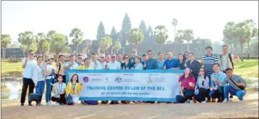  ?? MFAIC ?? Cambodian, Lao and Vietnamese officials attend maritime law training in Siem Reap in late November.