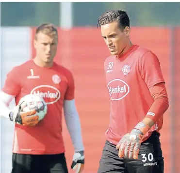  ?? FOTO: FALK JANNING ?? Ein gemeinsame­s Training wird es für Raphael Wolf (rechts) und Michael Rensing vorerst nicht geben.