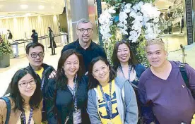  ??  ?? Royal Caribbean president Michael Bayley (center) and Arpain Air senior vice president and COO Joy Abrogar (second from right) with Simeon Aquino Jr. of Blue Horizon Travel, Abigail Avellana of Our Awesome Planet, Abbie Sandico of Acewin Travel, the...