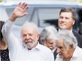 ?? DR ?? Lula da Silva e Pepe Mujica dois políticos da velha guarda latino-americana
