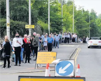  ??  ?? Good turn out More than 650 people turned up to the clinic at the Lagoon Centre
last week