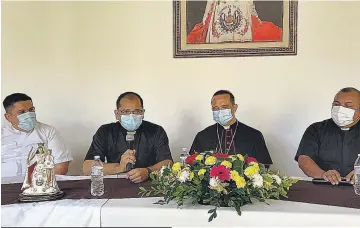  ?? ?? Lanzamient­o. La actividad fue anunciada por el obispo de San Miguel y otros sacerdotes.