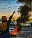  ?? Foto: dpa ?? Die Protestbew­egung im Iran gewinnt immer mehr an Kraft.