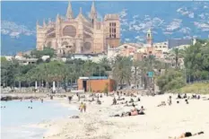  ??  ?? Playa de Palma de Mallorca.