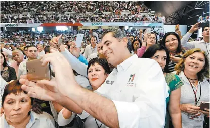  ??  ?? El líder nacional del PRI, durante la toma de posesión de Manuel Cota.