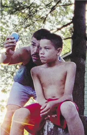  ?? THE ORCHARD ?? Raúl Castillo, left, and Evan Rosado star in We the Animals, a poignant story about a dysfunctio­nal family living in upstate New York.