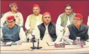  ?? PTI ?? ■
SP chief Akhilesh Yadav, general secretary Ram Gopal Yadav, party vice-president Kiranmoy Nanda attending the party’s national executive meeting in Lucknow on Saturday.