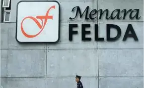  ??  ?? The Felda headquarte­rs in Kuala Lumpur. Bursa Malaysia says it will continue to monitor issues pertaining to Felda Global Ventures Holdings Bhd.