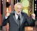  ??  ?? Robert De Niro received a standing ovation from the Tony Awards audience for saying ‘F--- Trump’