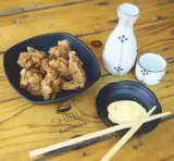  ??  ?? One bite is not enough: Tori karaage