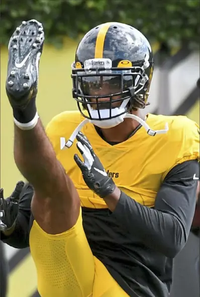  ?? Matt Freed/Post-Gazette ?? The Steelers went out to get some reinforcem­ents or the defense in the form of cornerback Ahkello Witherspoo­n, who they picked up from Seattle.