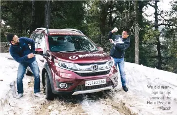  ??  ?? We did manage to find snow at the Hatu Peak in
March