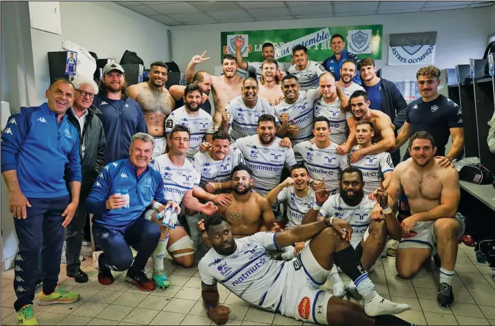  ?? Photo: ?? French Top 14 Castres Olympique with Fijian players Josua Raisuqe (front), Vilimoni Botitu (sitting, left), Leone Nakarawa (sitting, third from left) and Adrea Cocagi (fourth row, third from left) after their 16-13 win over Brive on May 13, 2023. Flying Fijians assistant coach Seremaia Bai played 93 matches for Castres.