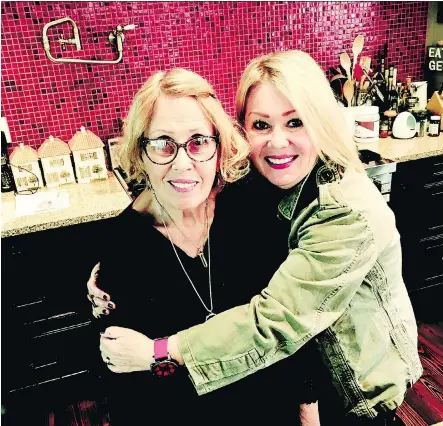  ?? JANN ARDEN ?? Journal entries, recipes and family photos make up singer-songwriter Jann Arden’s new book about her mother Joan Richards.