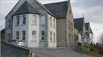  ??  ?? The old Carrig Tur Nursing Home in Templeshan­non, Enniscorth­y.