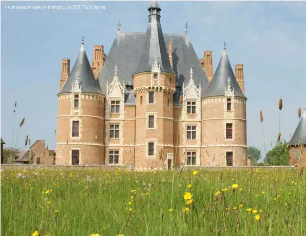  ??  ?? Le château-musée de Martainvil­le (CDT 76/V.hénon).