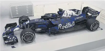  ??  ?? GOT WINGS. The Red Bull RB14, spomsored by Aston Martin, but powered by Renault.