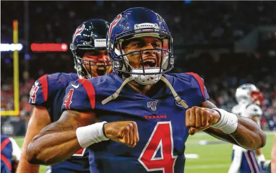  ?? Brett Coomer / Staff photograph­er ?? Texans quarterbac­k Deshaun Watson will face his mentor, Patriots QB Cam Newton, today at NRG Stadium. Watson has known Newton since he was in high school.