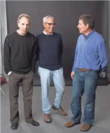  ?? JOURNAL SENTINEL FILES ?? Milwaukee-area natives Jerry Zucker (from left), Jim Abrahams and David Zucker take a minute in this 2014 photo, when the trio were the focus of a tribute at the Milwaukee Film Festival.