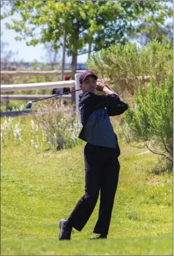  ?? Georgia Rios/The Signal (See additional photos on signalscv.com) ?? Hart golf’s Art Thompson drives the ball in Foothill League boys golf meet No. 4 at Sand Canyon Country Club on Tuesday.