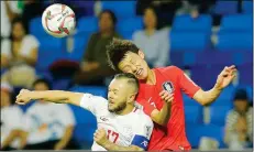  ?? (AP Photo/Kamran Jebreili) ?? Philippine­s' midfielder Stephan Schrock (left) and South Korea's midfielder Lee Jae-Sung battles for the ball during the AFC Asian Cup group C soccer match between South Korea and Philippine­s at Al Maktoum Stadium in Dubai, United Arab Emirates, Monday, Jan. 7, 2019.