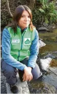  ?? Foto: Siegfried P. Rupprecht ?? Annika Sezi will die Menschen an die Natur heranführe­n. Sie ist die neue Gebietsbet­reuerin im Naturpark AugsburgWe­stliche Wälder und die neue Ansprechpa­rtnerin vor Ort in Sachen Naturschut­z.