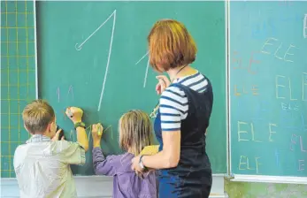  ?? FOTO: JENS KALAENE ?? Radikal abgestürzt sind die Leistungen der Grundschül­er im Land in Mathe und Deutsch.