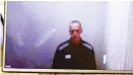  ??  ?? On the video feed, Navalny could be seen looking extremely thin and with his head shaven