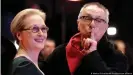  ??  ?? Freunde geworden: Meryl Streep und Dieter Kosslick 2016