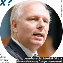  ??  ?? Jean-françois Lisée doit faire la démonstrat­ion qu’un gouverneme­nt dirigé par le Parti québécois est un meilleur choix que les libéraux.