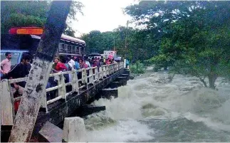  ?? ?? Raging waters of Kala balalu wewa in Anuradhapu­ra. Pic by Kanchana Kumara