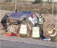  ??  ?? ► El accidente en el bypass de Rancagua dejó cuatro jóvenes muertos. Ninguno usaba cinturón de seguridad.