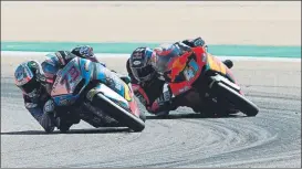  ?? FOTO: EFE ?? Alex Márquez y Brad Binder El catalán llevó el peso de la carrera pero acabó cuarto