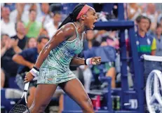  ?? FOTO: KRUPA/AP ?? Die 15-jährige Cori Gauff bejubelt einen Punkt gegen die Ungarin Timea Babos, die sie in der zweiten Runde der US Open in drei Sätzen besiegte.