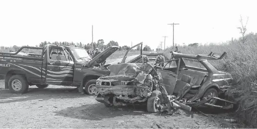  ?? ARCHIVO LA NUEVA. ?? La camioneta Chevrolet C20 conducida por el imputado chocó contra el Volkswagen Senda que era guiado por la víctima fatal en un camino vecinal.