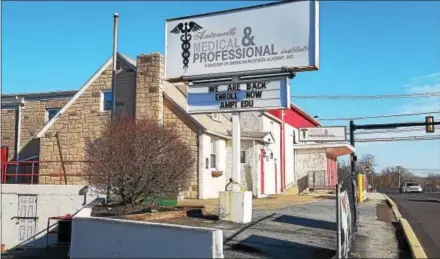  ?? DONNA ROVINS — DIGITAL FIRST MEDIA ?? Antonelli Medical & Profession­al Institute has announced that is plans to close at the end of the year. Classes in the school’s barber program ended Monday, the medical assisting program will end in December. It is the second time in four months the...