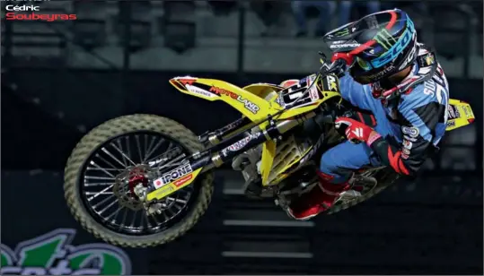  ??  ?? On a vu un Soub’ brillant au SX de Lille, le Frenchie le plus affûté après Marvin Musquin auquel il reconnaît un indéniable talent…