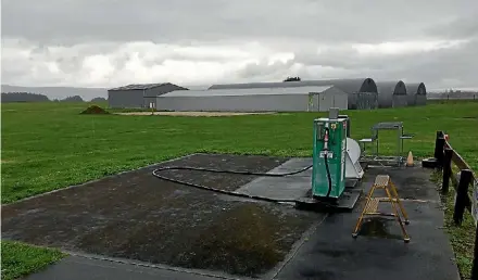  ?? LAWRENCE GULLERY ?? A view from the fuel servicing area over to where a new hangar is being built.