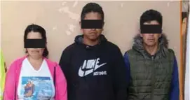  ??  ?? DETENIDOS. Los implicados en este caso fueron puestos tras las rejas para investigac­iones.