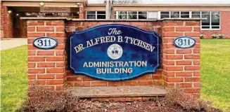  ?? Cassandra Day/Hearst Connecticu­t Media ?? The Dr. Alfred B. Tychsen Administra­tion Building, at 311 Hunting Hill Ave., houses Middletown Board of Education central office staff.