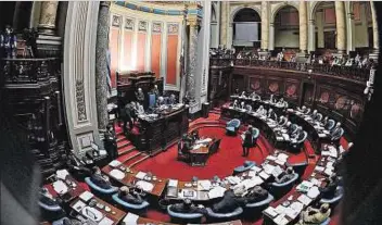  ??  ?? PARLAMENTO. El próximo miércoles se convocará de forma extraordin­aria la Cámara de Senadores.