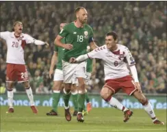  ?? FOTO: LARS POULSEN ?? ’AC’ har netop scoret til 1-1 mod Irland.