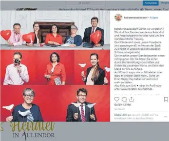  ?? SCREENSHOT: SZ ?? Auch auf Instagram macht die Stadt Aulendorf ordentlich Werbung rund ums Thema Heiraten. Das Bild zeigt die städtische­n Standesbea­mten Bürgermeis­ter Matthias Burth, Kämmerer Dirk Gundel, Brigitte Thoma und Tanja Nolte sowie Hilde Schweizer vom Standesamt.