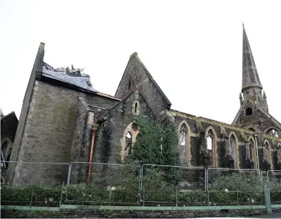  ?? Picture: Adrian White © ?? Park Church Llanelli is up for sale for £100,000.