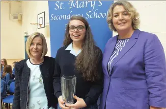  ??  ?? Sixth Year Student Of The Year, Aisling O’Sullivan, pictured with deputy principal Sinead Luttrell and principal Yvonne Bane.