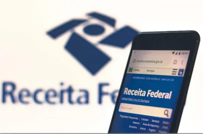  ?? Fe3a26 Rafapress/Shuttersto­ck ?? O Programa Gerador da Declaração já está disponível na página da Secretaria da Receita Federal do Brasil na internet