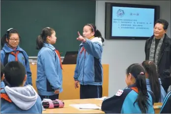  ?? PROVIDED TO CHINA DAILY ?? Students of Huimin Middle School in a Shanghai-dialect class.