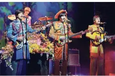  ?? FOTO: PAUL COLTAS ?? Verblüffen­de Ähnlichkei­t: Die Show „Let it Be“über die Geschichte der Beatles ist jetzt im Capitol-Theater zu sehen.