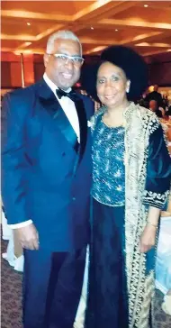  ??  ?? Mayor of Birmingham Dr William Bell and Pauline FordCaesar at the United Negro College Fund dinner in Alabama.