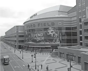  ?? MARY SCHROEDER/DFP ?? In the first six weeks, the U.S. will supply doses of the Pfizer COVID-19 vaccine to Ford Field. That will change to Johnson & Johnson’s vaccine in the final two weeks.